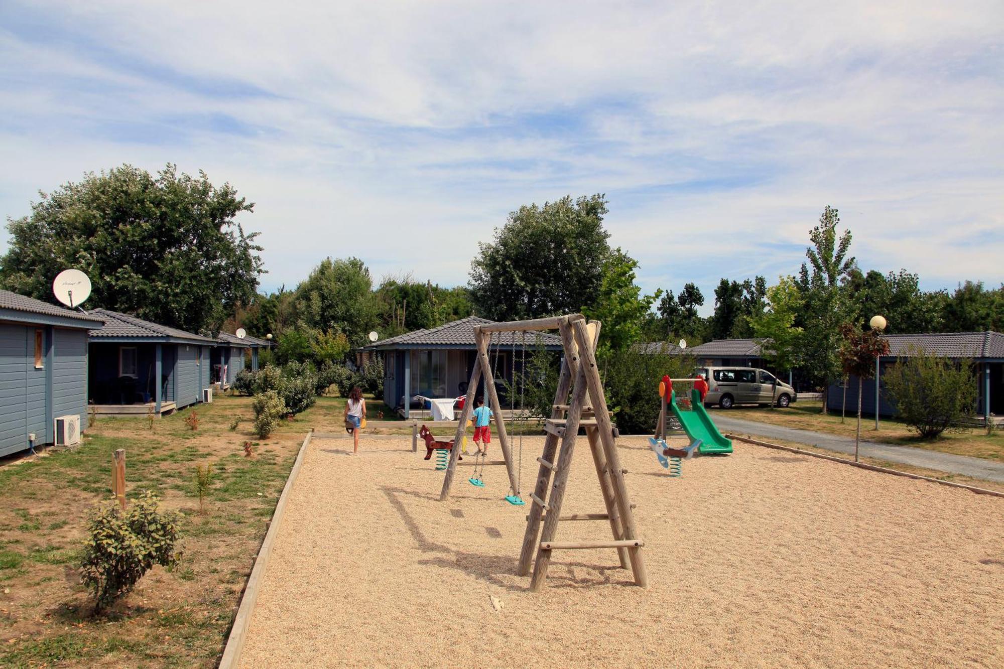 Terres De France - Les Hameaux Des Marines 2* Saint-Denis-dʼOléron